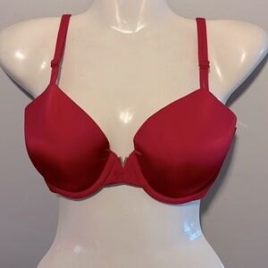 Red Victoria’s Secret Bra 💖